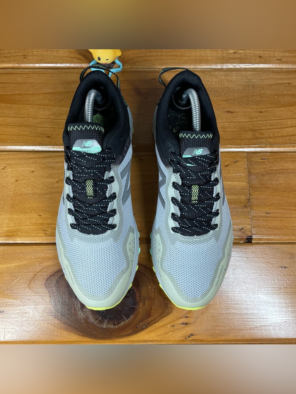 New Balance Fresh Foam Arishi Trail Womens 10 D Wide Gray Running Shoes WTARISS1 - Picture 5 of 15